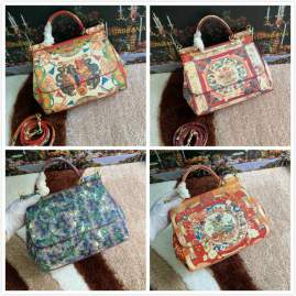 Picture of Dolce Gabbana Handbags _SKUfw88747358fw